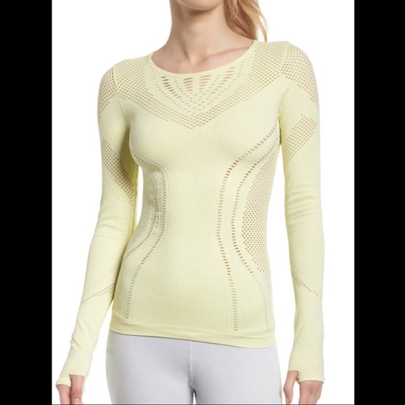ALO Yoga Tops - Alo Yoga LARK Long Sleeve Top! Size L